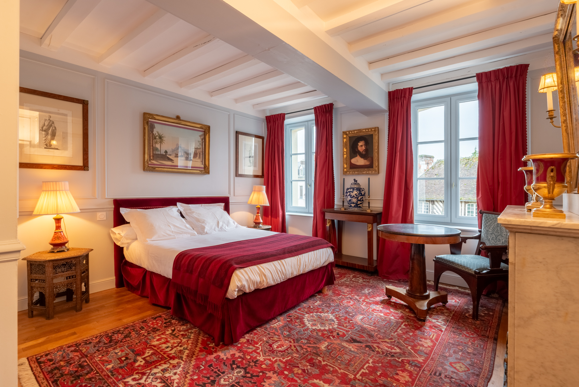 Le Bec-Hellouin/ centre